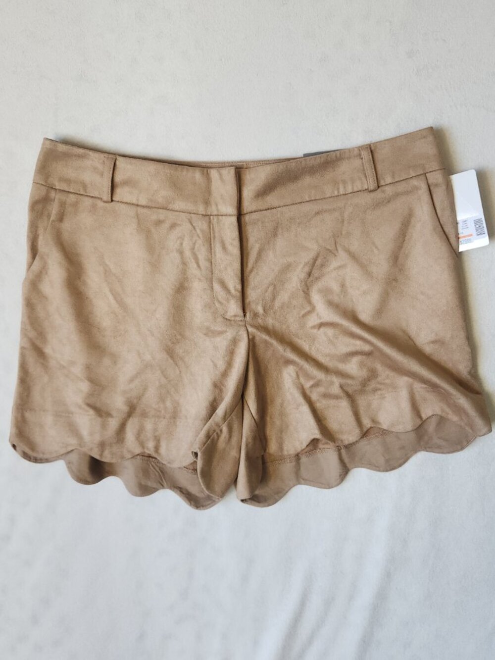 Maurices Midrise Shorts in a Latte Brown Size 11/12